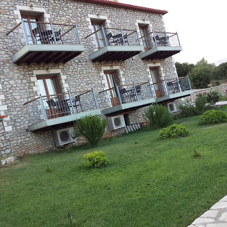 Hotel Pelasgos Karítaina Extérieur photo