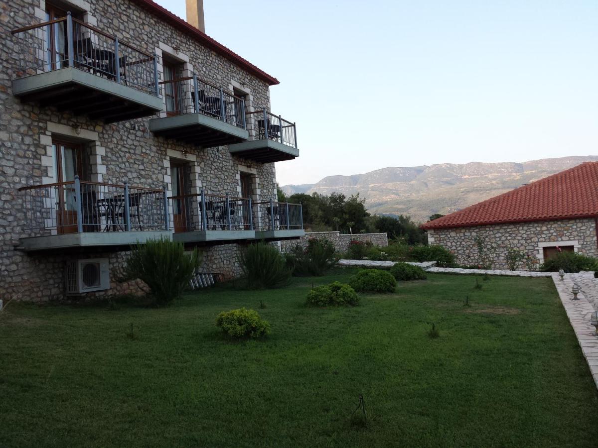 Hotel Pelasgos Karítaina Extérieur photo